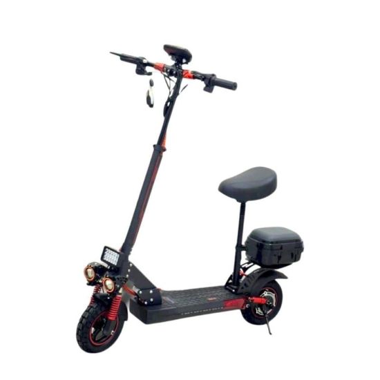 صورة سكوتر كهربائي بمقعد وشنطة خلفية